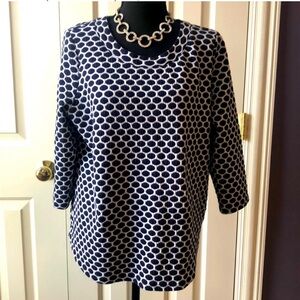 Kim Rogers Petite PXL top-Navy and white